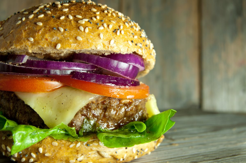 detail_1348_6_oz_Plain_Patty_Apr_24_24_1200X800.jpg