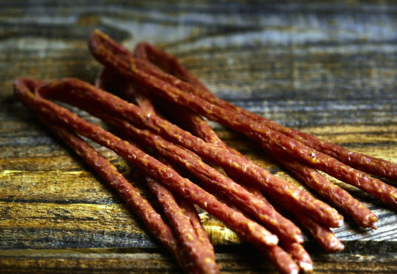 detail_1751_Jalapeno_Snack_Sticks_Aug_16_26_1200X827.jpg