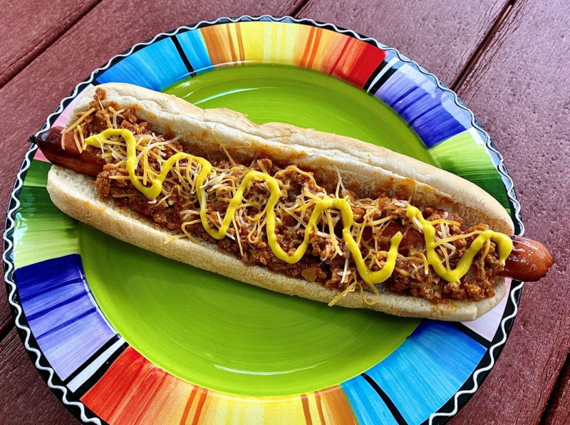 detail_1800_Wiener_Foot_Long_July_24_25_TRIM.jpg