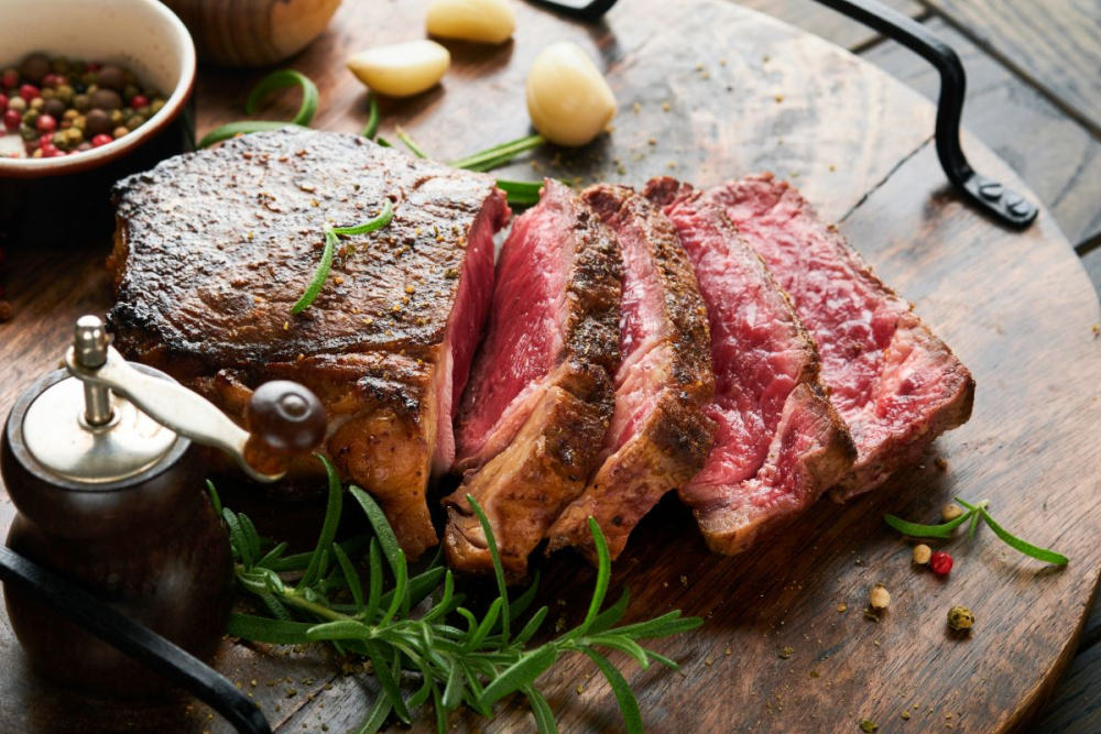 large_1339_Beef_Striploin_Roast_1200X800_Nov_27_25.jpg
